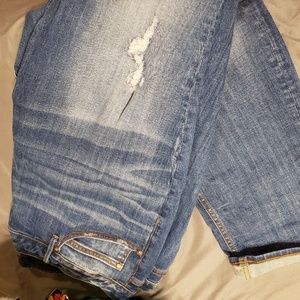 Maurices distressed Skinny Jeans